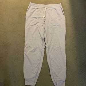 Vuori Performance Jogger size small